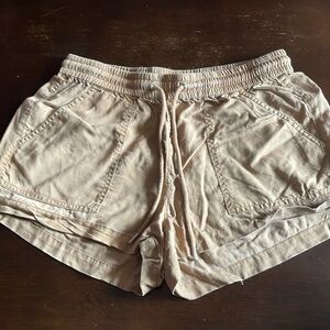 Divided H&M Tan Beige Women’s Small Size 6 Drawstring Shorts